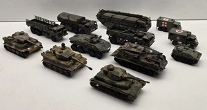 Roco Minitanks 1:87 Konvolut 12 verschiedene Bundeswehr Fahrzeuge bespielt (2) - Foto 1 di 12