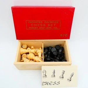 NOS 1940s Boxwood Chess Piece Parker Bros Staunton France 670 Complete NEW - Picture 1 of 6