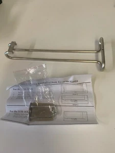Rev-A-estante 11" soporte de vajilla níquel satinado debajo del gabinete - Imagen 1 de 1
