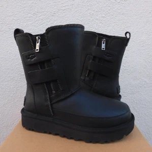 UGG BLACK CLASSIC SHORT MOTO LEATHER/ WOOL WINTER BOOTS, WOMEN US 7/ EUR 38 ~NEW - Picture 1 of 6