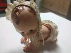 Vintage 1982 DODO Crawling Doll With bonnet and romper works See Video - Picture 1 of 9