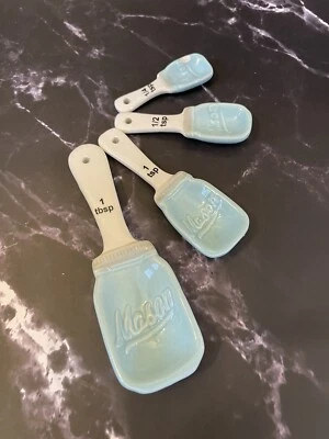 Blue Mason Jar Measuring Spoon Set by World Market 1T, 1t, 1/2t, 1/4t - Image 1 of 4