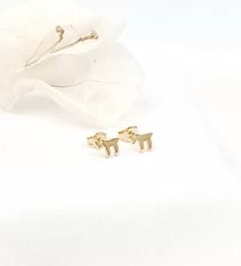 Chai Stud Earrings Hebrew Font 925 Sterling Silver Gold Plated Jewish Jewelry - Imagen 1 de 5