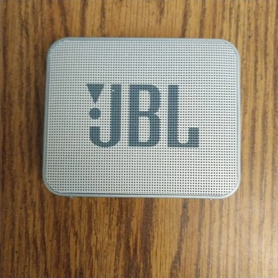 JBL GO 2 Gray Wireless Speaker No Power For parts only /READ DESCRIPTION - Image 1 of 4