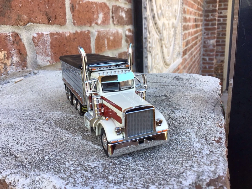 1/64 DCP Peterbilt 379 Dump Truck w/ Mac DumpFour -Axle . RARE - Image 1 of 4