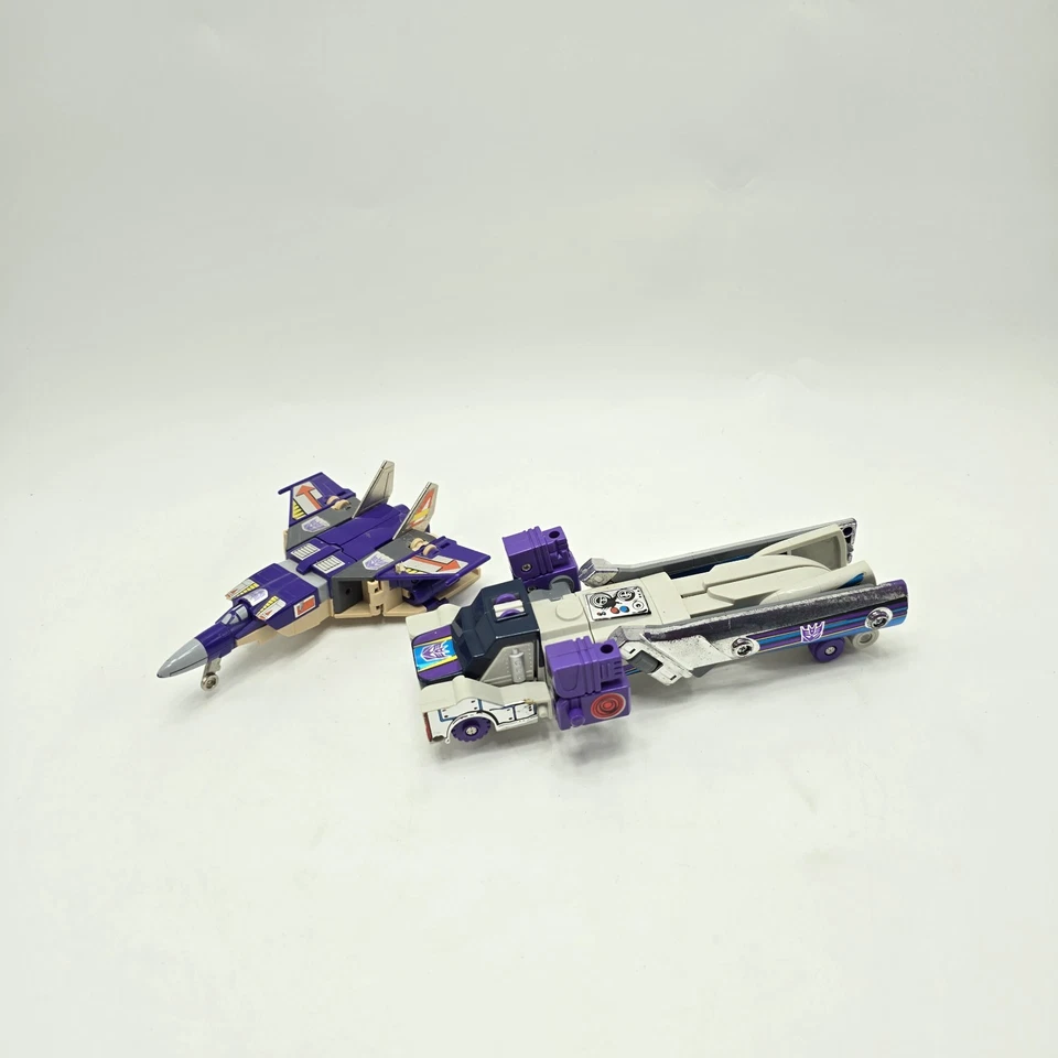 Vintage G1 Transformers 1986 Octane & Blitzwing Triple Changers Incompletr - Image 1 of 4