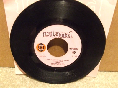 7" SINGLE TRAFFIC NO FACE NO NAME AND NO NUMBER WIP6030 1968 - Image 1 of 2
