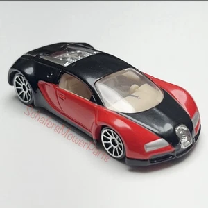 2003 Hot Wheels Basic First Editions Bugatti Veyron #030 Red/Black - Picture 1 of 4
