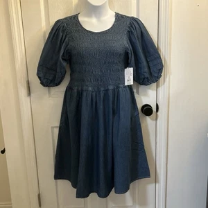 Neu mit Etikett Terra & Sky Übergröße 0X 14W Chambray gesmoktes Freizeitkleid Puffärmel blau - Bild 1 von 24