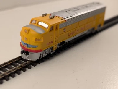 Del Prado DPL06 EMD FP7 “Union Pacific” – Static Model (N Gauge 1:160 Scale) - Image 1 of 4