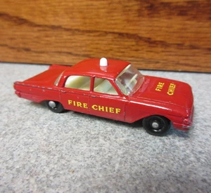 Matchbox original 1-75 : No. 59B-3 Ford Fairlane Fire Chief Car : 1963 : Nice! - Picture 1 of 8