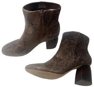 SANCTUARY Women Boots Size 8 Brown Bossanova Block Heel Leather Snake Bootie S-8 - Picture 1 of 13
