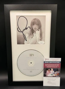 Taylor Swift Signed Framed The Tortured Poets Department CD JSA COA FREE GIFT 🎁 - Picture 1 of 3