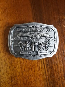 Levi’s Levi Strauss Two Horse Brand Limited Edition Men’s Vintage Belt Buckle - Picture 1 of 6