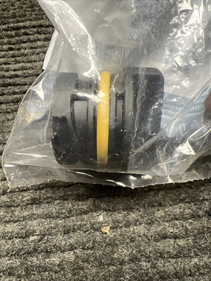 Cubiertas de distribución de válvula deportivas Ford OEM 14-23 Bronco-tapa de llenado F2GZ-6766-C Foto 1 de 4