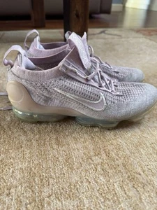Womens NIKE AIR VaporMax 2021 Flyknit Running Shoes Size US 7 - EXCELLENT COND - Picture 1 of 8
