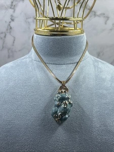 Betsey Johnson Halskette unbekanntes blaues Insekt mit Geschenkbox und Organzabeutel. GA - Bild 1 von 9