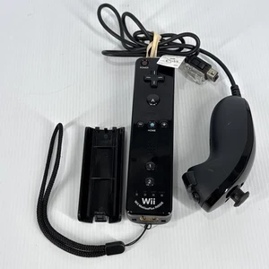 Nintendo Wii Remote Black Motion Plus Controller With Black Nunchuck Good Cond - Picture 1 of 11