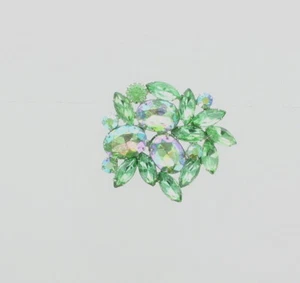 PRICE REDUCED!!!!!  Vintage Pin/Brooch. Made in the USA - Picture 1 of 2