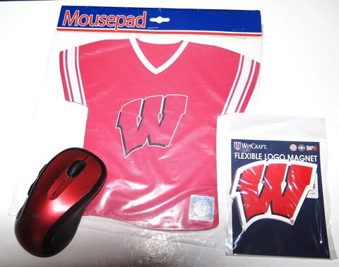 WISCONSIN BADGERS, MOUSEPAD & FLEXIBLE MAGNET CLOSEOUT PACKAGE FROM KOLDER Cover