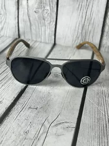 Gafas de sol Westwood grises con templos de madera y estuche con protección UV - Imagen 1 de 8