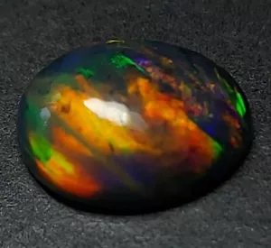 Earth mined opal gemstone - loose natural black opal cabochon 2.75 CTS - Picture 1 of 12