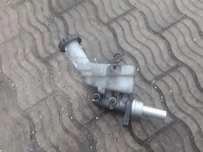 MITSUBISHI OUTLANDER II CWW Cylindre de Frein 2.00 Diesel 103kw 2008 25510663 - Photo 1/3