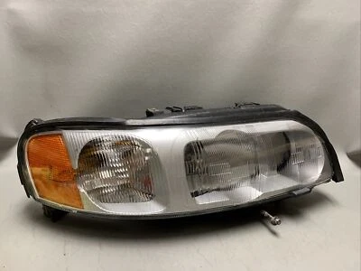 Faro halógeno lado pasajero derecho Volvo S60 2001-2004 OEM limpio Foto 1 de 4