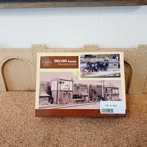 RATIO TRACKSIDE OO GAUGE 529 OIL DEPOT KIT FREE POST - Picture 1 of 1