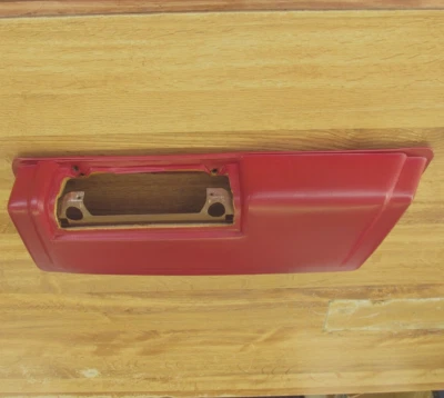 RARE CADILLAC RH REAR ARMREST RED 1977-84 COUPE DEVILLE, 1980-85 FLEETWOOD COUPE - Image 1 of 4
