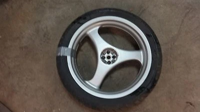 BMW R1100RT R 1100 RT S601 1996. llanta rueda trasera 18 pulgadas Foto 1 de 4