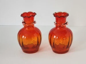 2 jarrones de vidrio soplado ámbar vintage con bandas de vidrio remolino y borde con volantes acanalado - Imagen 1 de 23