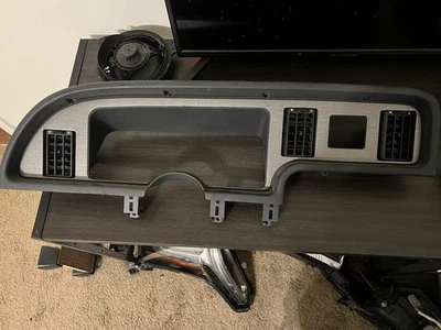 Ford Thunderbird Cougar 1985-1988 tablero bisel embellecedor turbo cupé gris OEM Foto 1 de 2