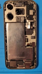 iPhone 16 Pro LCD and Frame W/ Components (No motherboard) - Zdjęcie 1 z 3