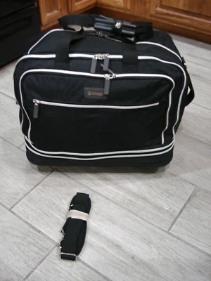 NUEVO Equipaje de mano Biaggi Zipsak Boost extensible debajo del asiento NEGRO/GRIS 15”-18” de alto. Foto 1 de 4