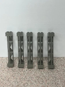5 LEGO Vintage Gris Oscuro Soportes 30517 2x2x10 Viga Triangular Vertical Tipo 1 - Imagen 1 de 1