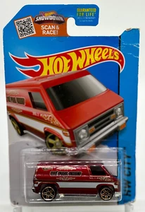 Hot Wheels City Rescue Super Van No. 055 1:64 Scale - Picture 1 of 3