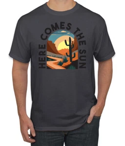 T-shirt uomo Here Comes The Sun Desert Road Nature - Foto 1 di 13