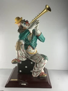 Huge Capodimonte Porcelain Clown Playing Trumpet By Cortese Made In Italy 19" - Picture 1 of 16