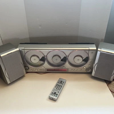 **READ & REVIEW** Emerson MS3105 Triple CD Player AM FM Wall Mount Stereo System - Image 1 of 4