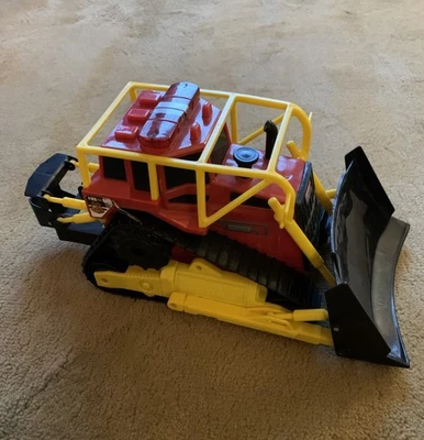 Bulldozer Tonka 2013 con sonido Foto 1 de 4