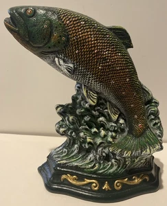 VINTAGE - WRIGHT STUDIO’S - Cast Iron Trout Fish Door Stop Nautical Decor - Picture 1 of 7