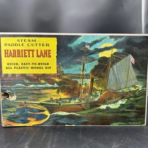 Vintage Pyro Steam Paddle Cutter Harriett Lane Model Kit#249 - Picture 1 of 10