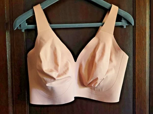 Beige Nude Evelyn Bobbie Starlette Plunge BH Nude Damen 2XL Kabellos OHNE PADS - Bild 1 von 4