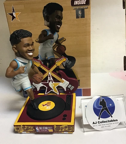 Giannis Antetokounmpo Milwaukee Bucks 2022 NBA All-Star Bobblehead Basketball Cover