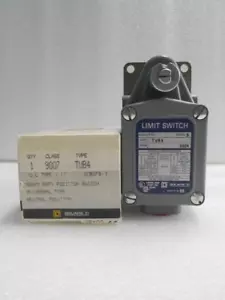 Nuevo interruptor de límite de posición de alta resistencia Square D 9007 TUB4 serie D nuevo en caja - Imagen 1 de 3