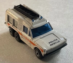 Matchbox No.57 Carmichael Commando Lesney England - Picture 1 of 8