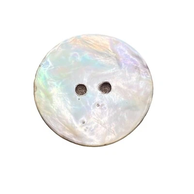 20mm Natural Mother of Pearl Shell Buttons 2 hole Sewing Knitting Crafts Arts - Image 1 of 4