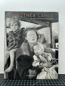 Dorothea Lange : The Heart and Mind of a Photographer Hardcover - Picture 1 of 8
