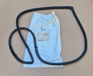 1976-1995 Jeep CJ5 CJ7 CJ8 Wrangler NEW MoPar Left Full STEEL DOOR WEATHERSTRIP - Picture 1 of 3